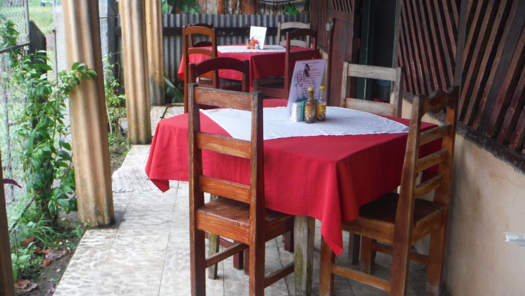 Cabinas Miss Miriam 1 Tortuguero Ngoại thất bức ảnh