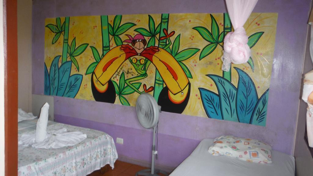 Cabinas Miss Miriam 1 Tortuguero Ngoại thất bức ảnh