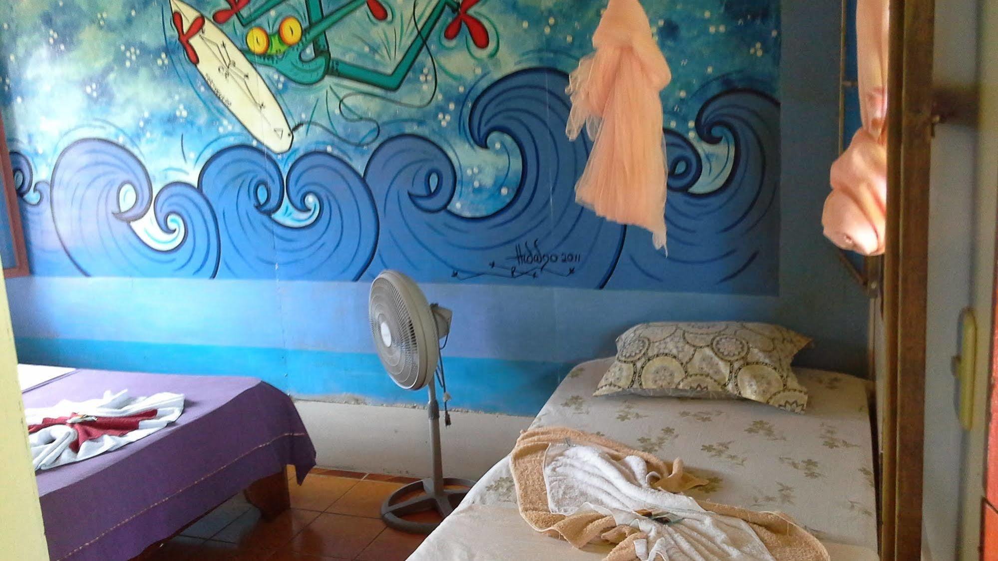 Cabinas Miss Miriam 1 Tortuguero Ngoại thất bức ảnh