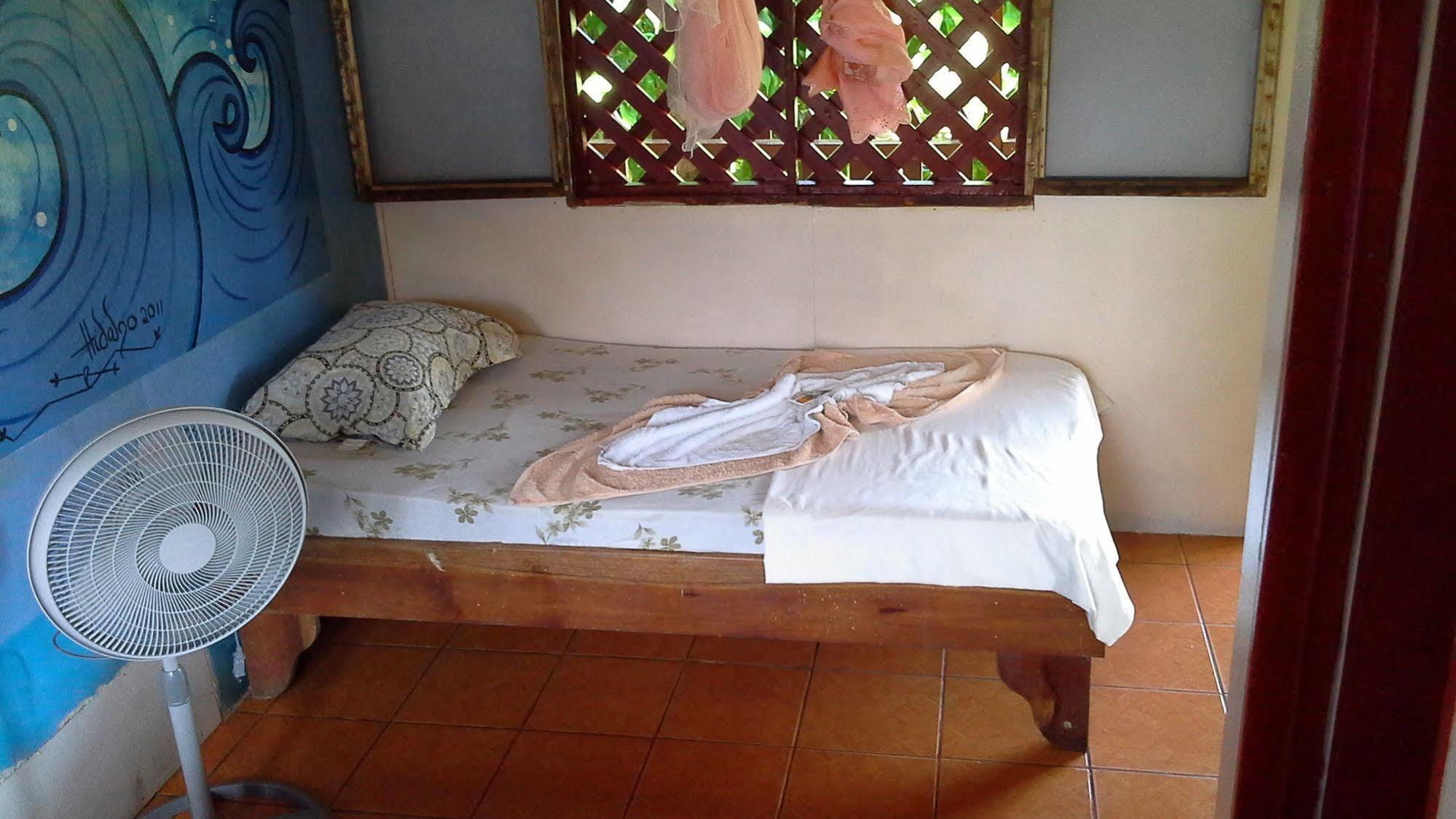 Cabinas Miss Miriam 1 Tortuguero Ngoại thất bức ảnh