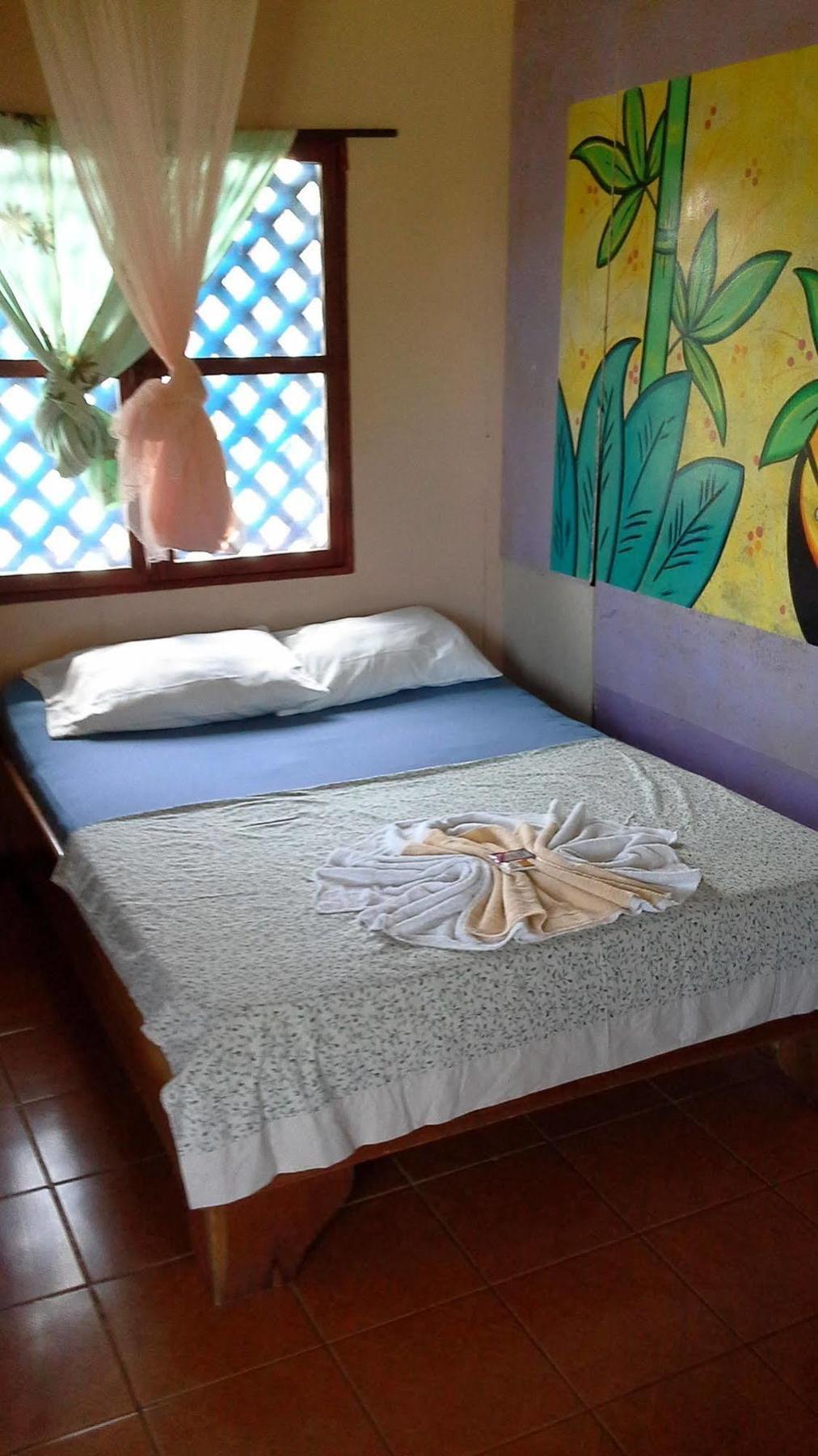 Cabinas Miss Miriam 1 Tortuguero Ngoại thất bức ảnh