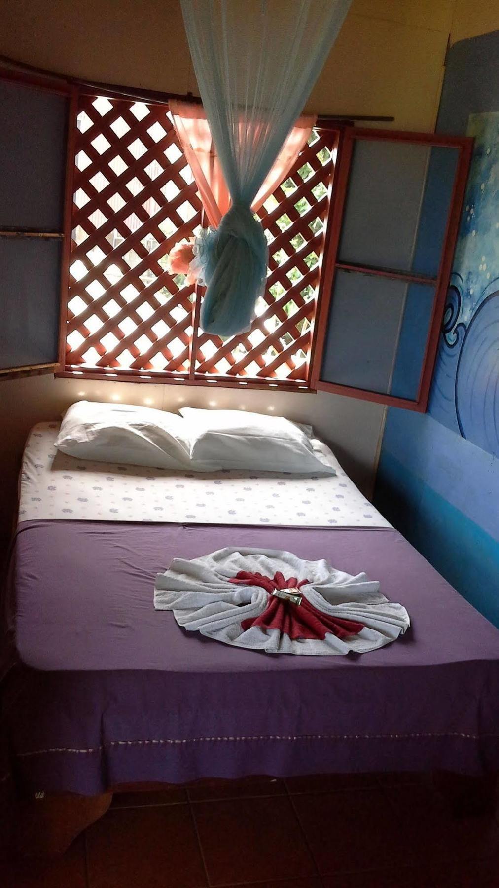 Cabinas Miss Miriam 1 Tortuguero Ngoại thất bức ảnh