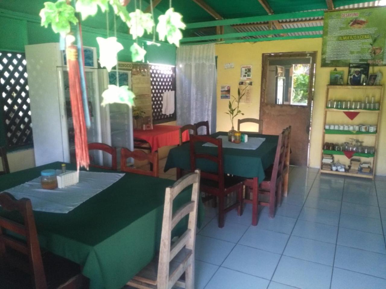 Cabinas Miss Miriam 1 Tortuguero Ngoại thất bức ảnh