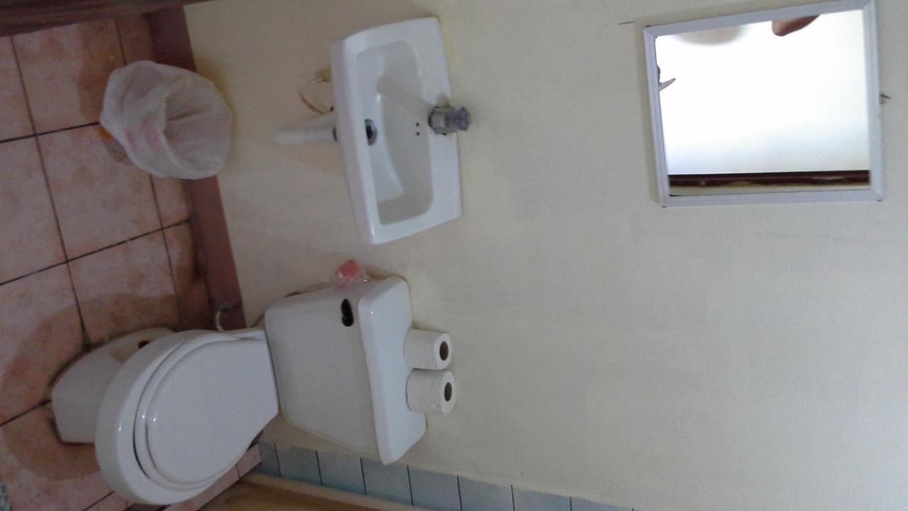 Cabinas Miss Miriam 1 Tortuguero Ngoại thất bức ảnh